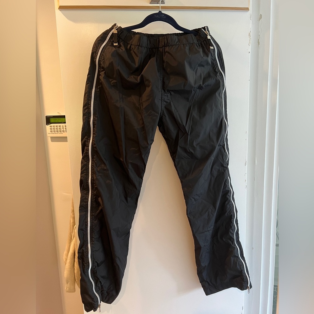 Versace Intensive Made in Italy pull-on track pants.Size Medium.Great condition
